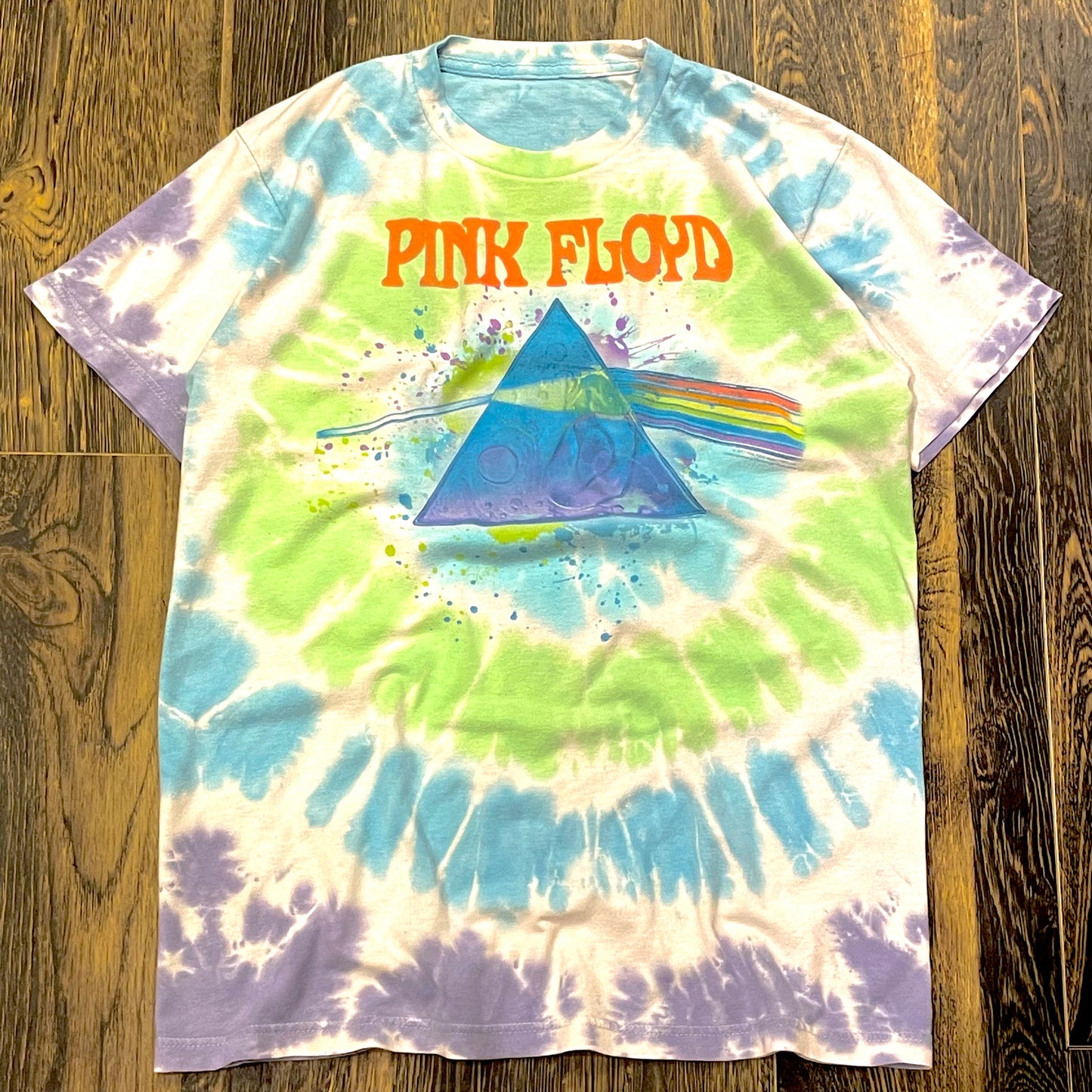 ”PINK FLOYD" tie dye pattern print−T M相当