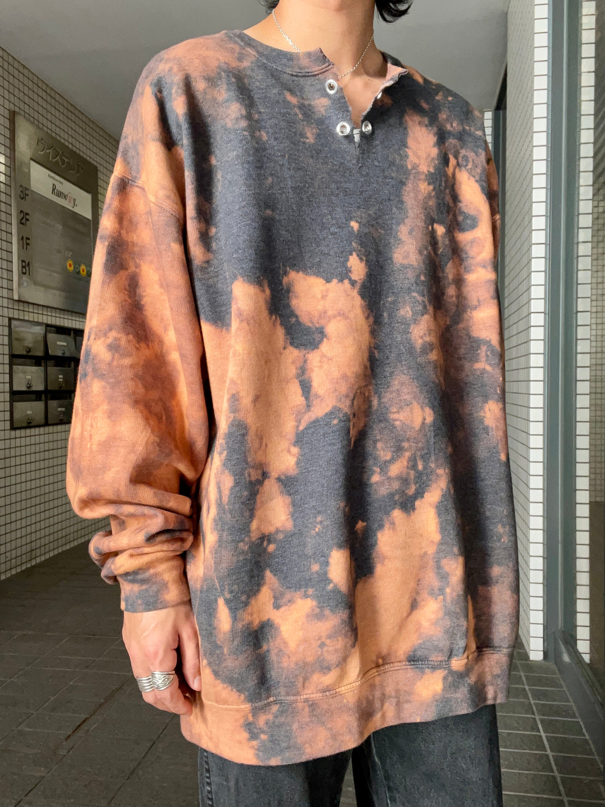 FRUIT OF THE LOOM sweat shirt bleach remake
