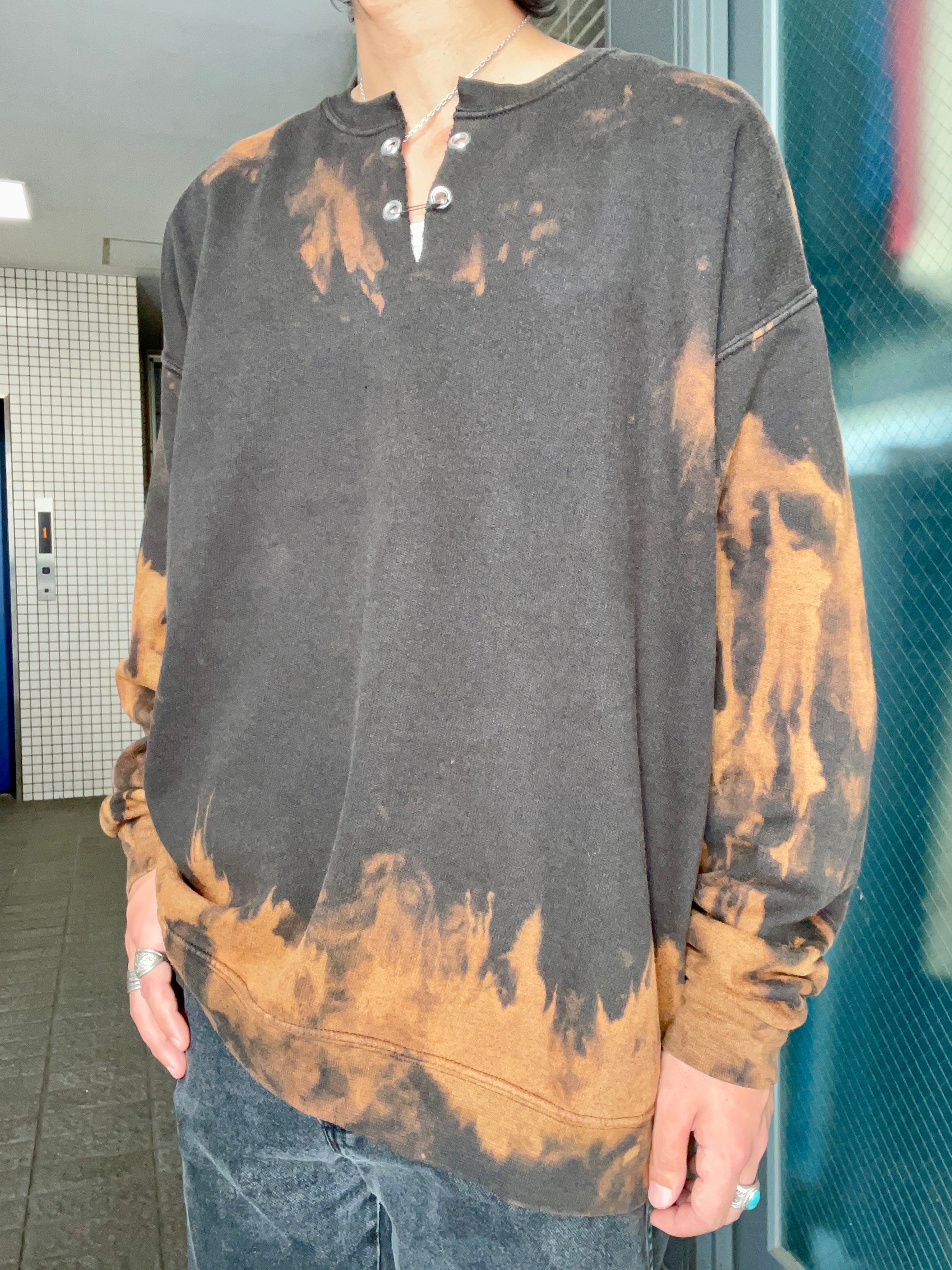 ATHLETIC WORKS sweat shirt bleach remake