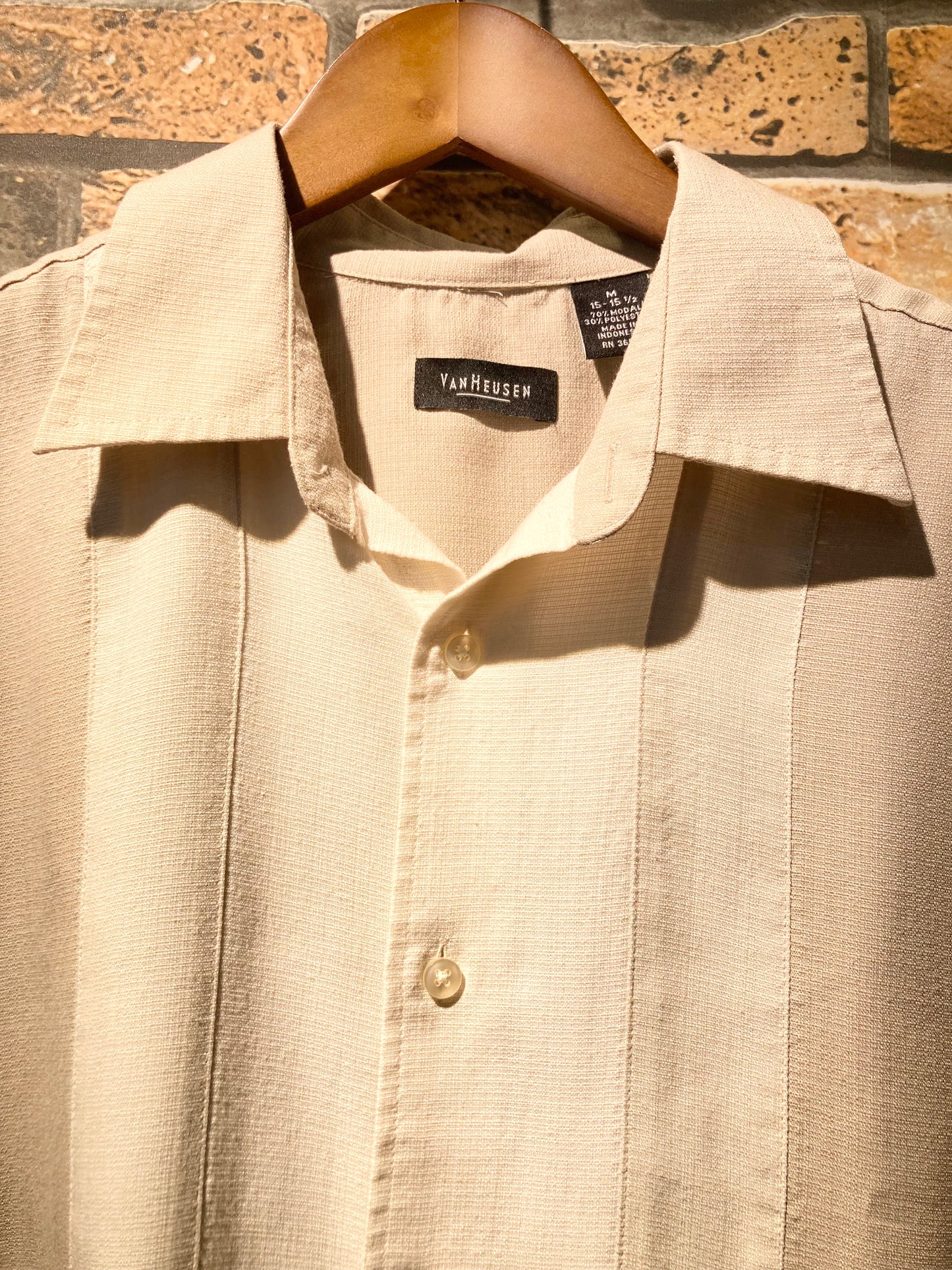 VAN HEUSEN Remake guayabera shirt