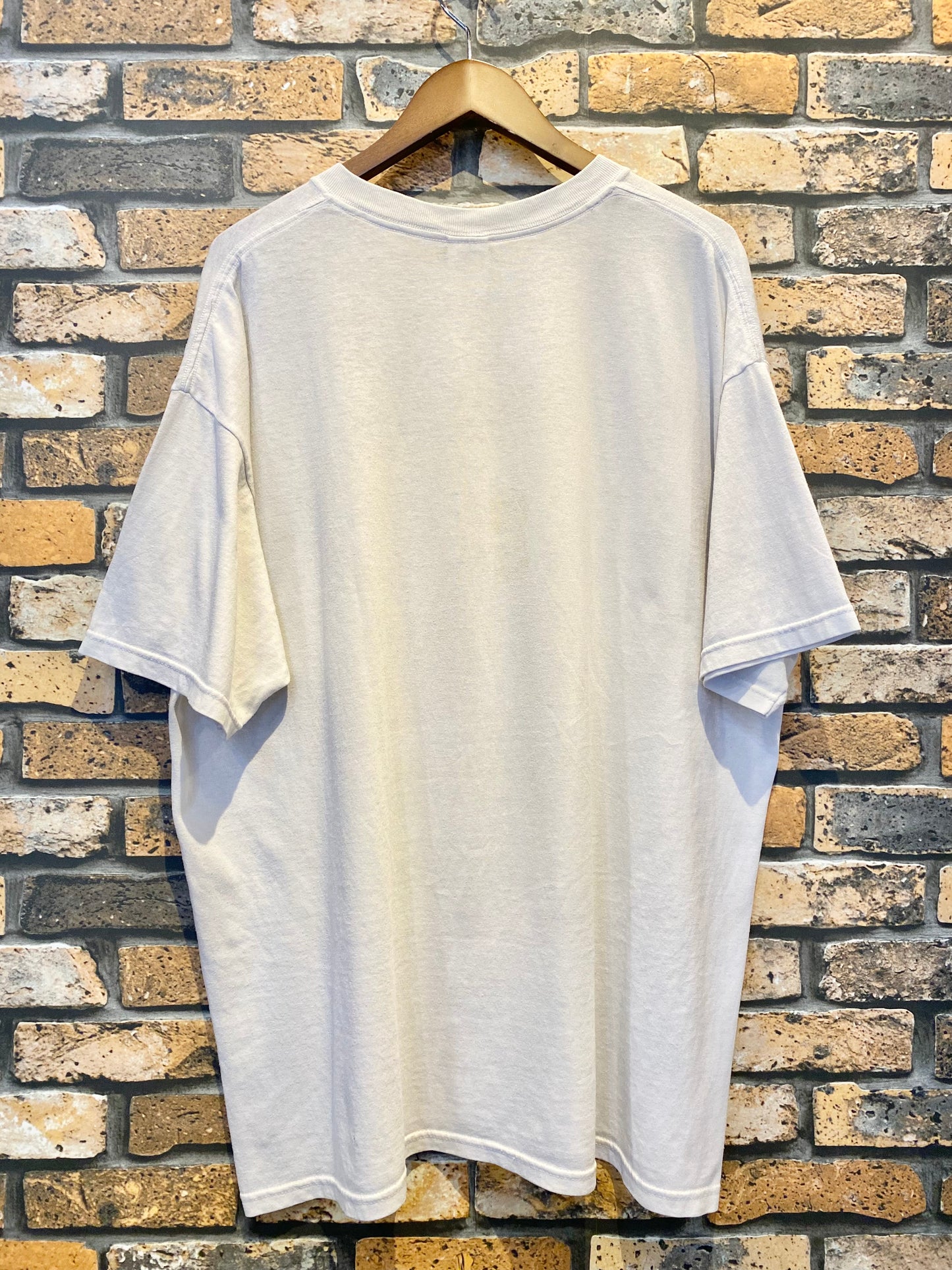 anvil print-T 00's~