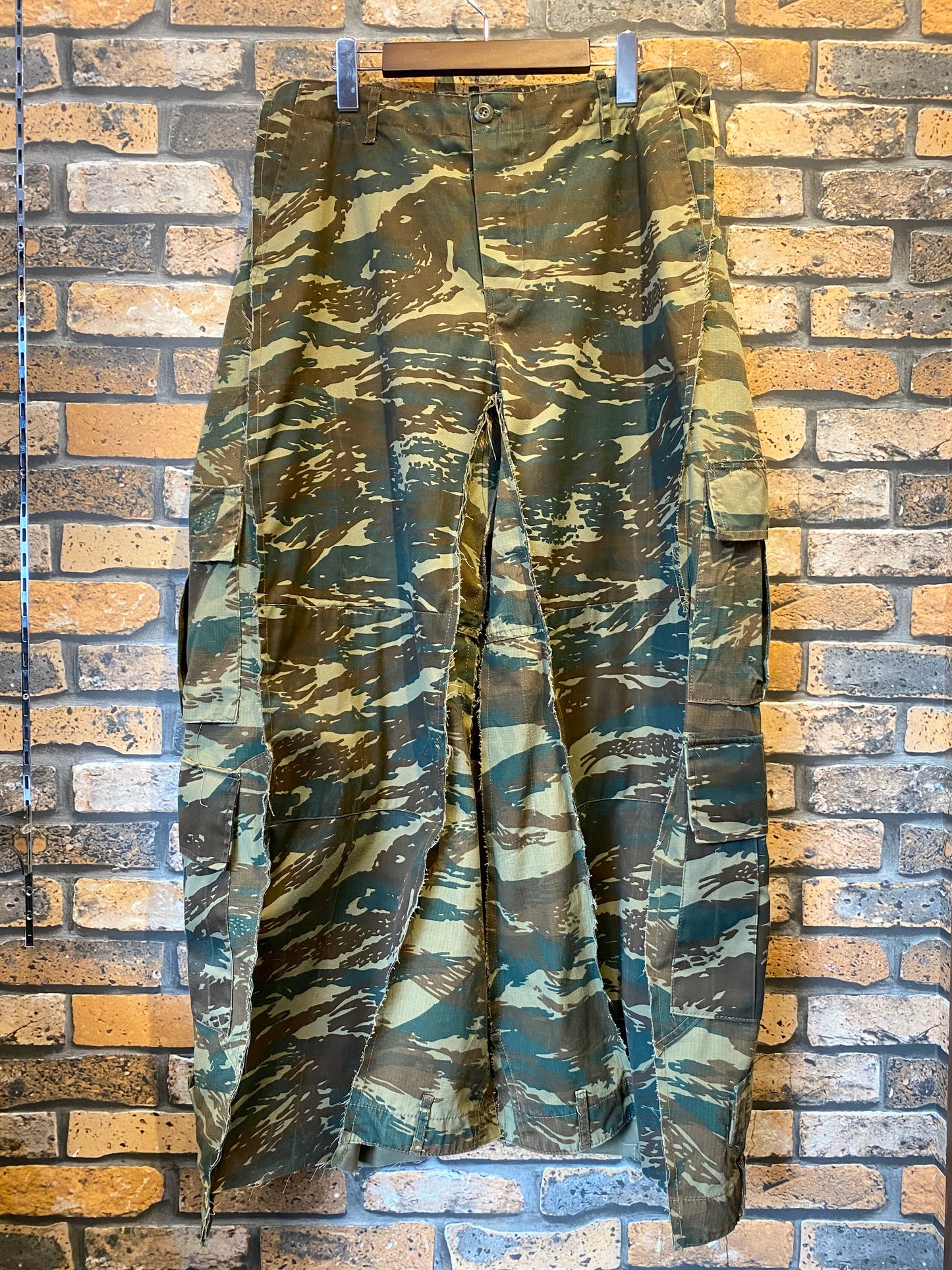 ”18”YARD's remake 壱八番屋　"Betta -military-"