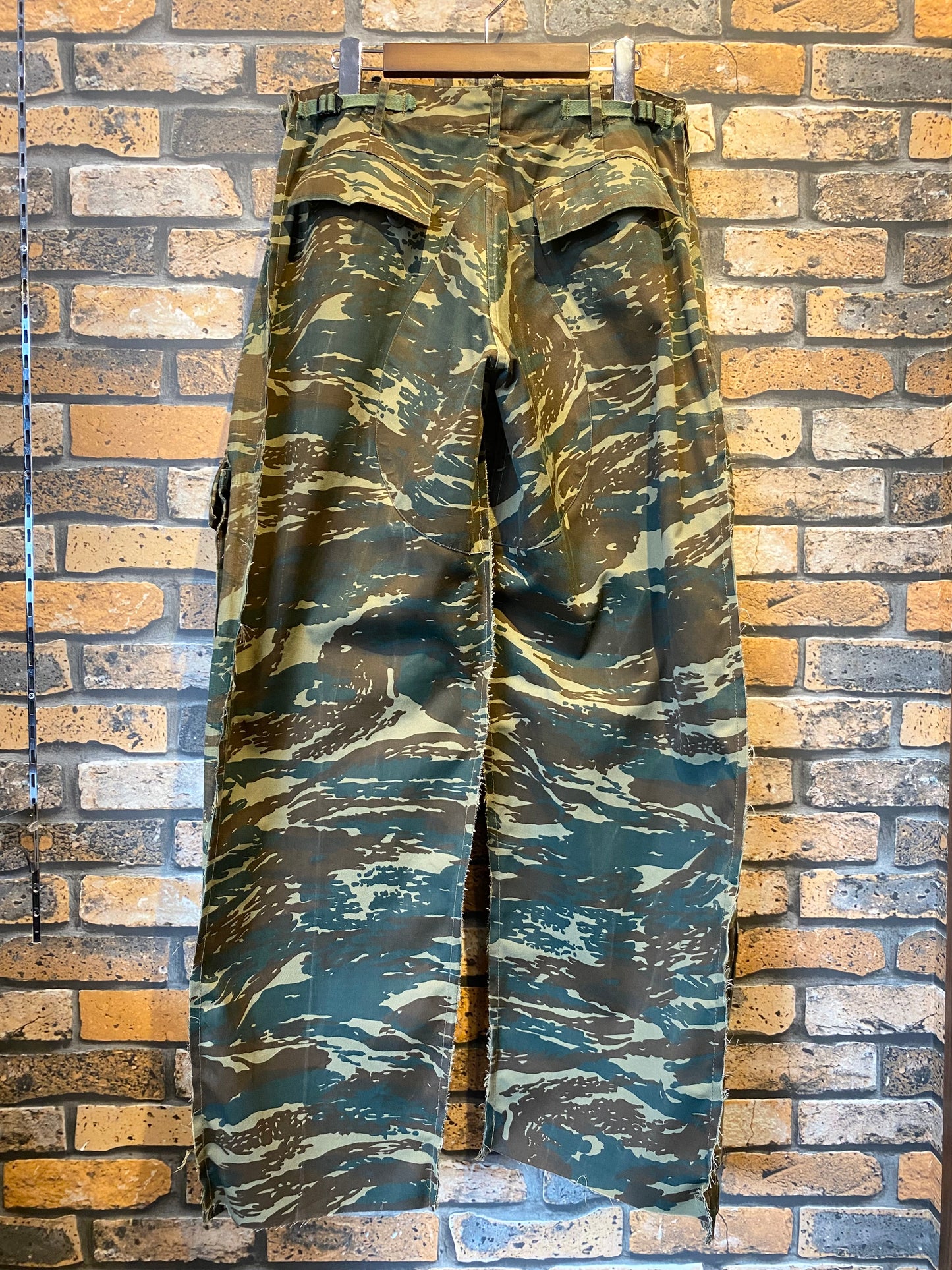 ”18”YARD's remake 壱八番屋　"Betta -military-"