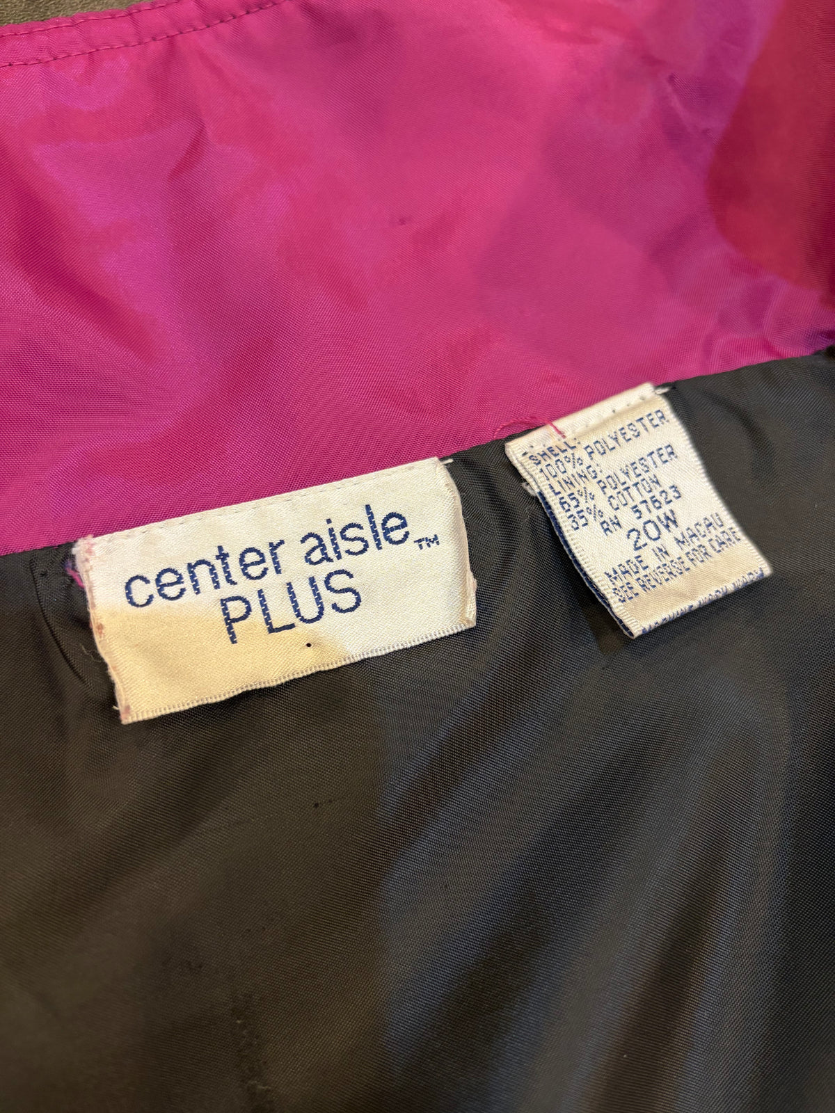 center aisle PLUS polyester jacket