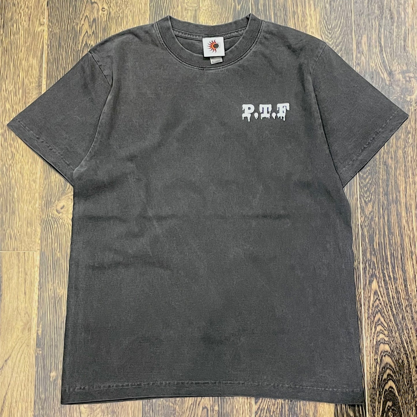 ”18YARD’s original T−shirt 　　　”Pecker The Funk"