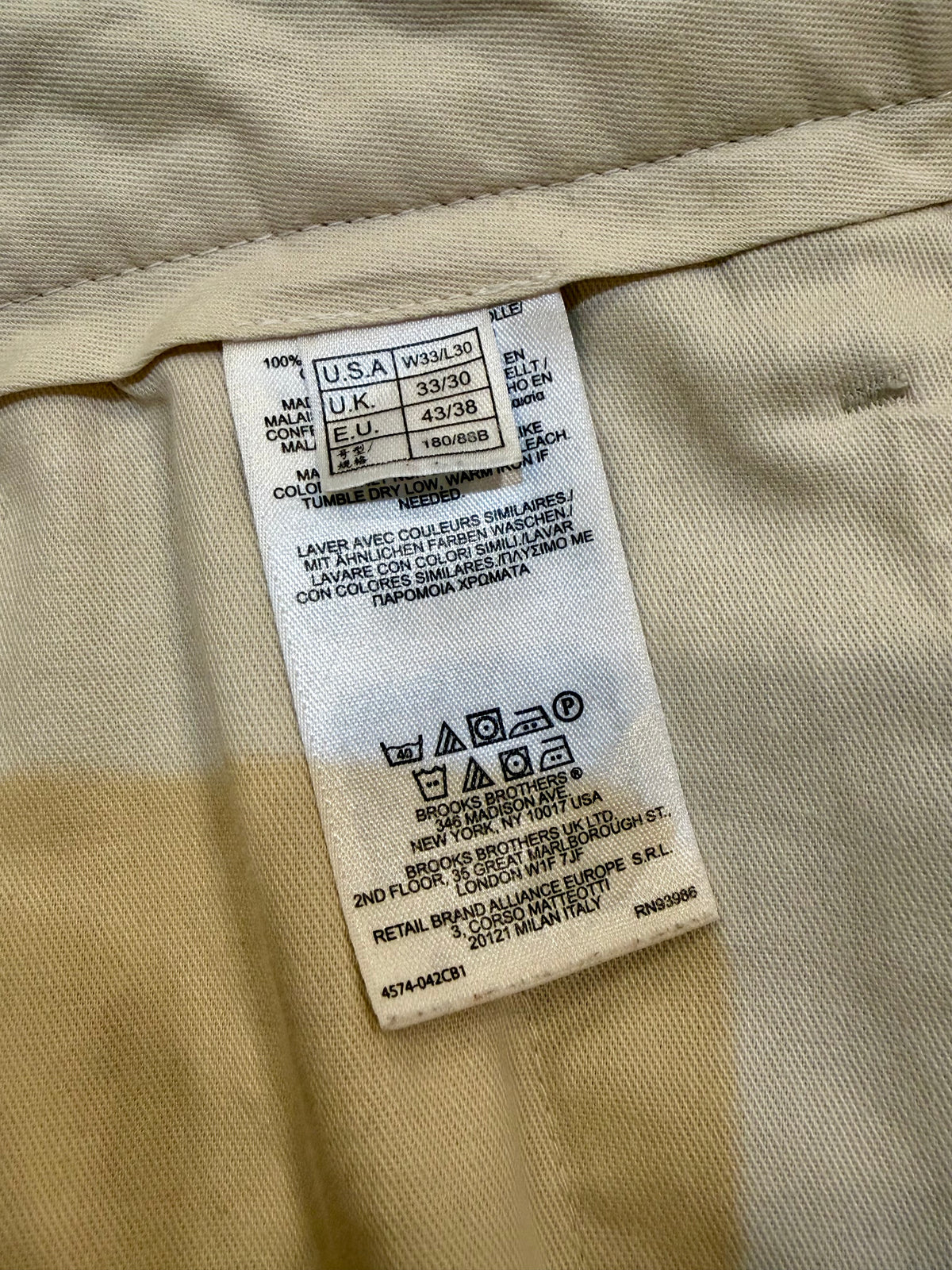 BROOKS BROTHERS chino pants