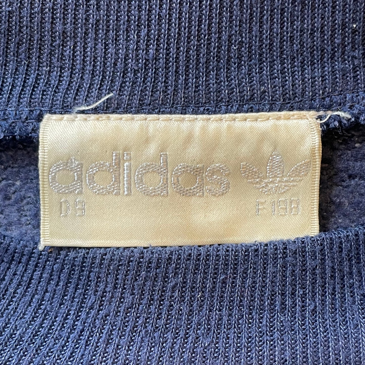 "80’s adidas” sweat shirt　XL相当
