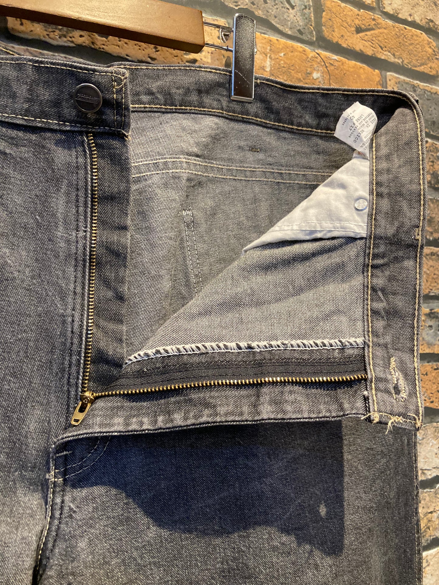 Dickies denim painter shorts 40inch