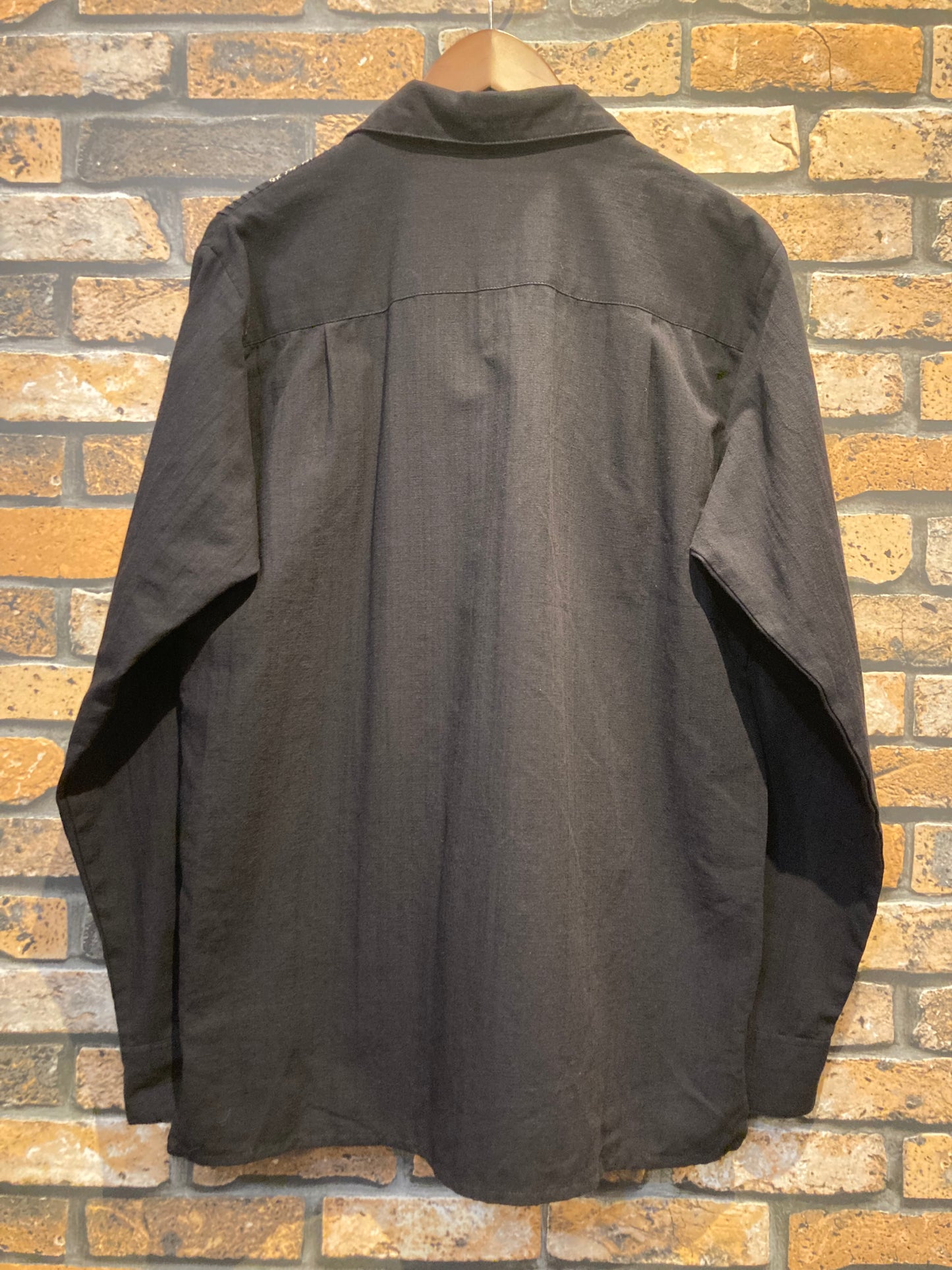 linen long-sleeve guayabera shirt