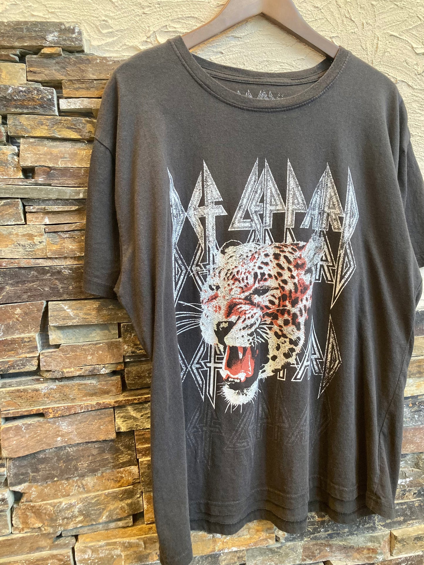Def Leppard T-shirt
