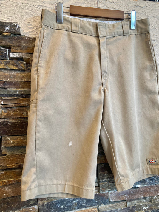 Dickies work shorts 33inch