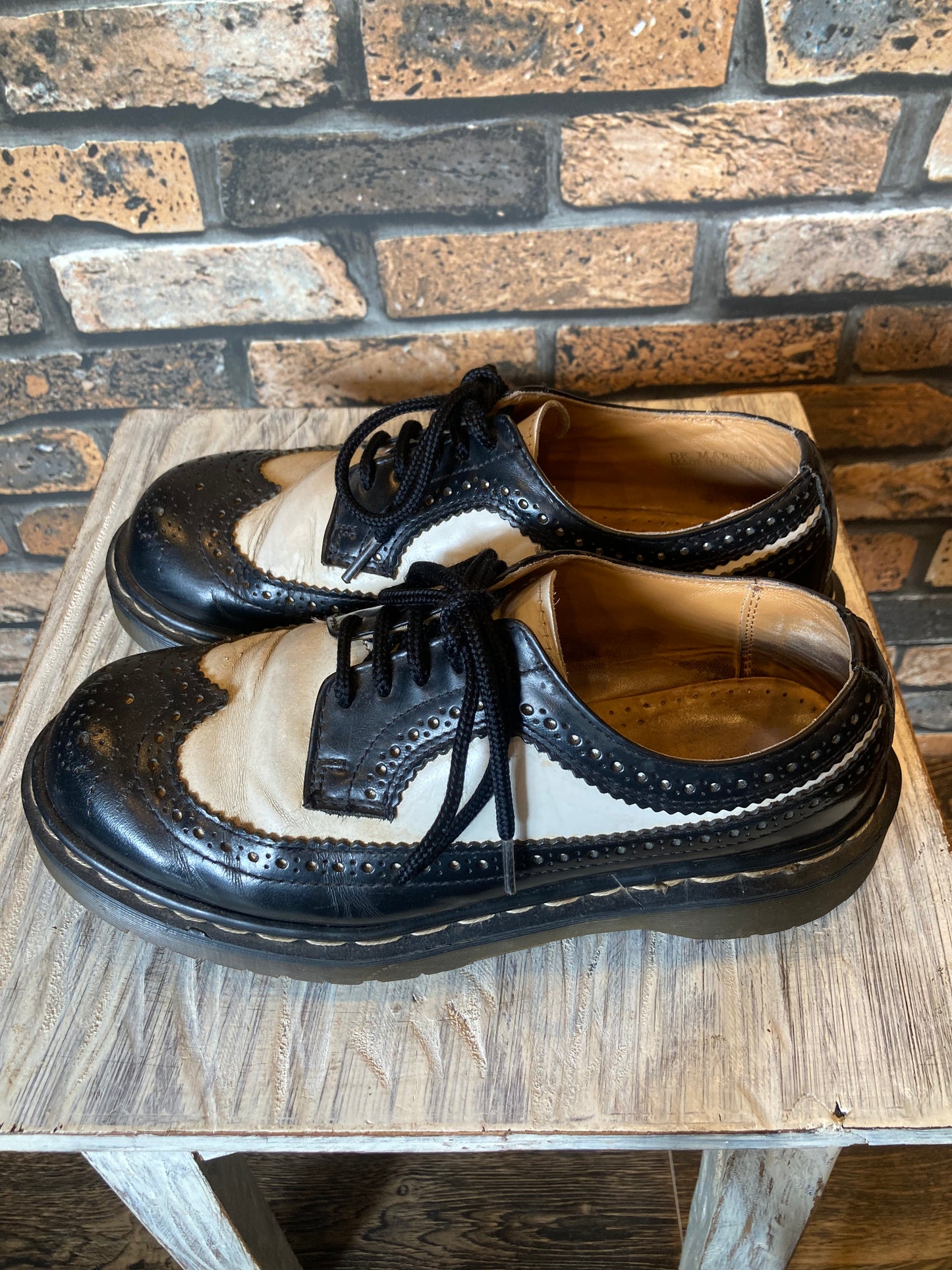 Dr.Martens 5holes made in England