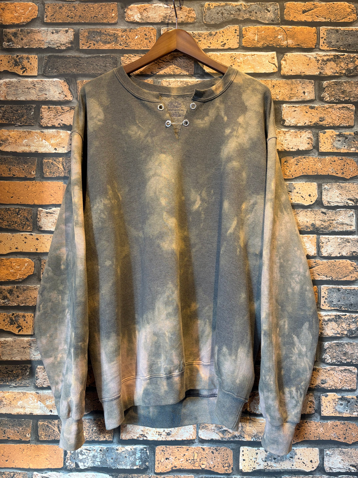 FRUIT OF THE LOOM sweat shirt bleach remake
