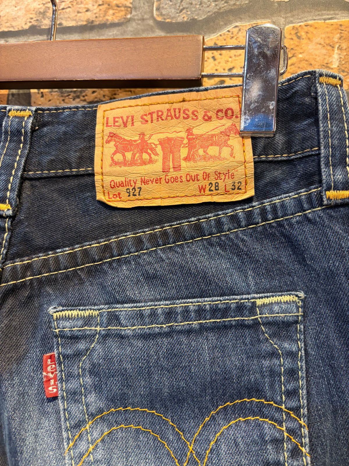 Levi's Euro 00's~ boot cut