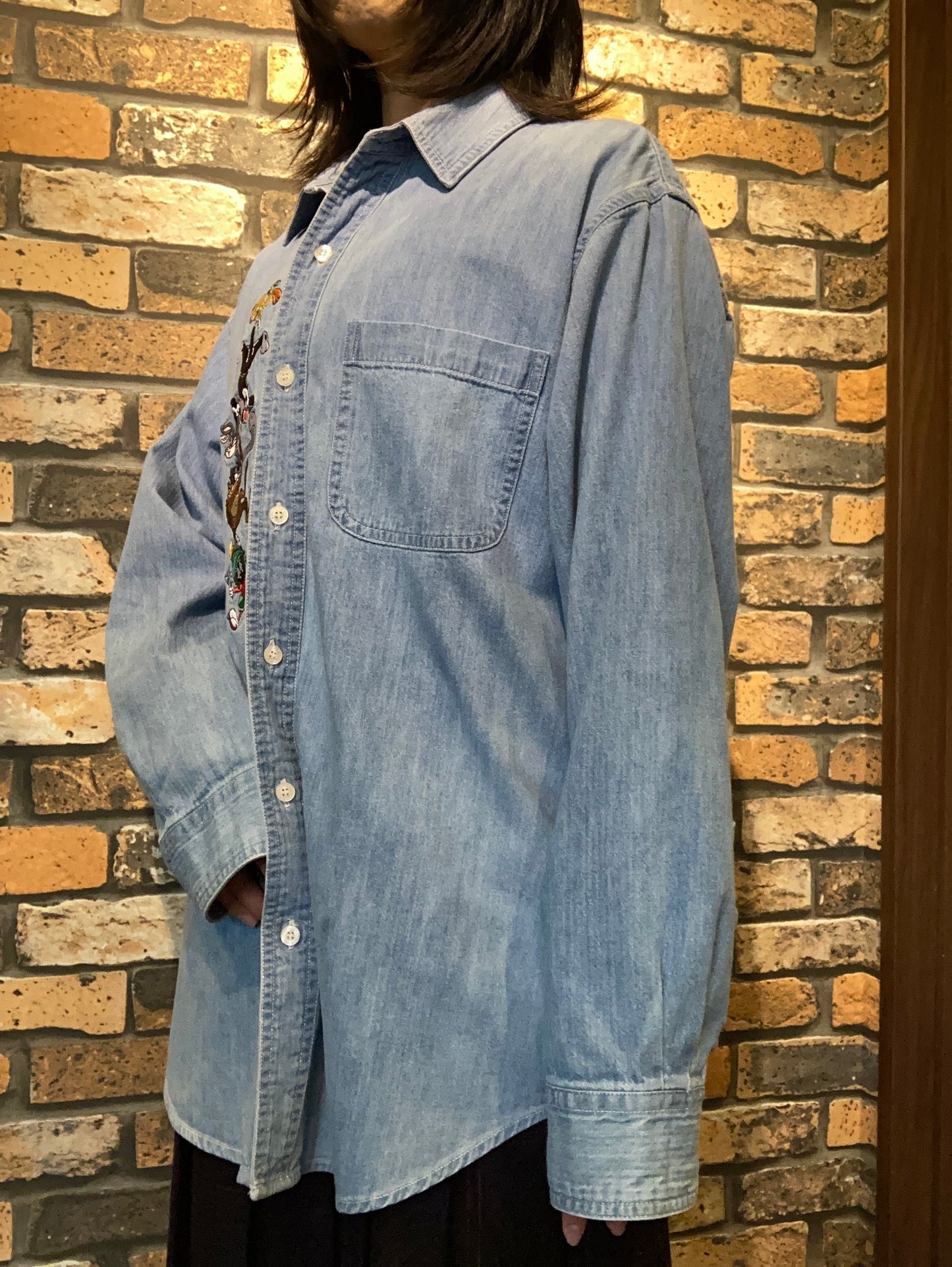 LOONEY TUNES denim shirt 90's~